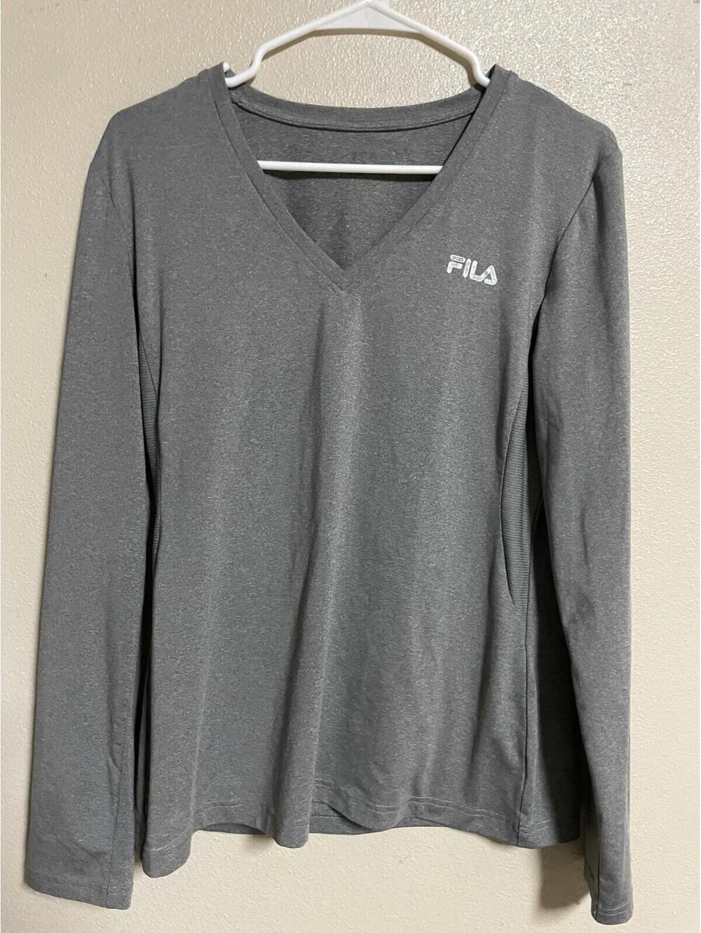 Fila L Or Xl Long Sleeve Grey Active Wear Top Women See Measurements V Neck